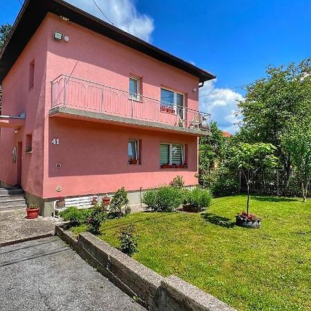 Hrasnica Guest House Bosnian House מראה חיצוני תמונה