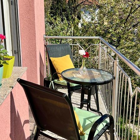 Hrasnica Guest House Bosnian House מראה חיצוני תמונה