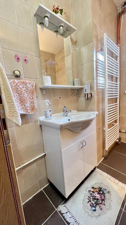 Hrasnica Guest House Bosnian House מראה חיצוני תמונה