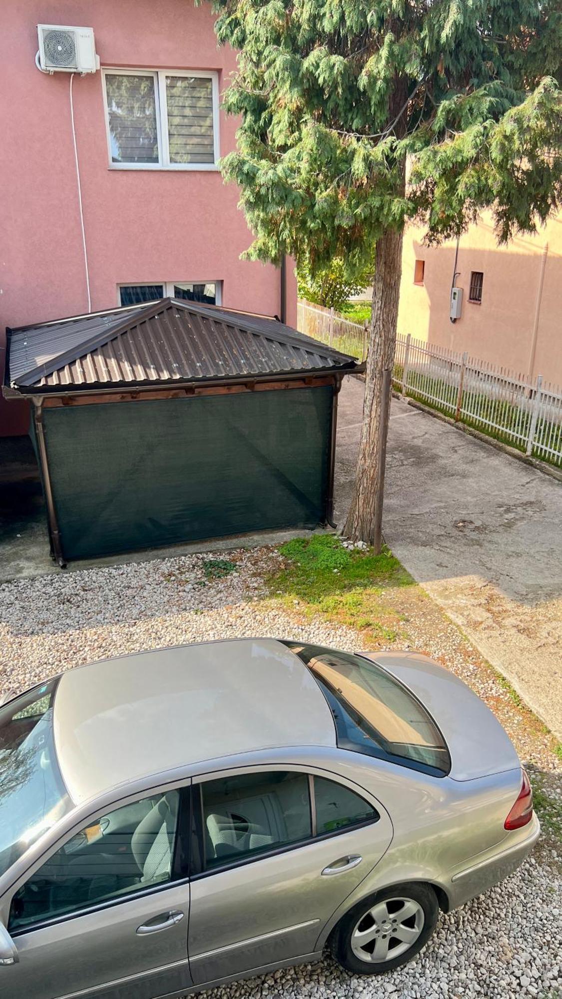 Hrasnica Guest House Bosnian House מראה חיצוני תמונה